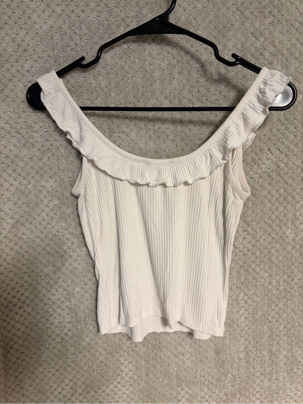 Forever 21 White Ribbed Off-Shoulder Ruffle Tank - Picture 2 of 3